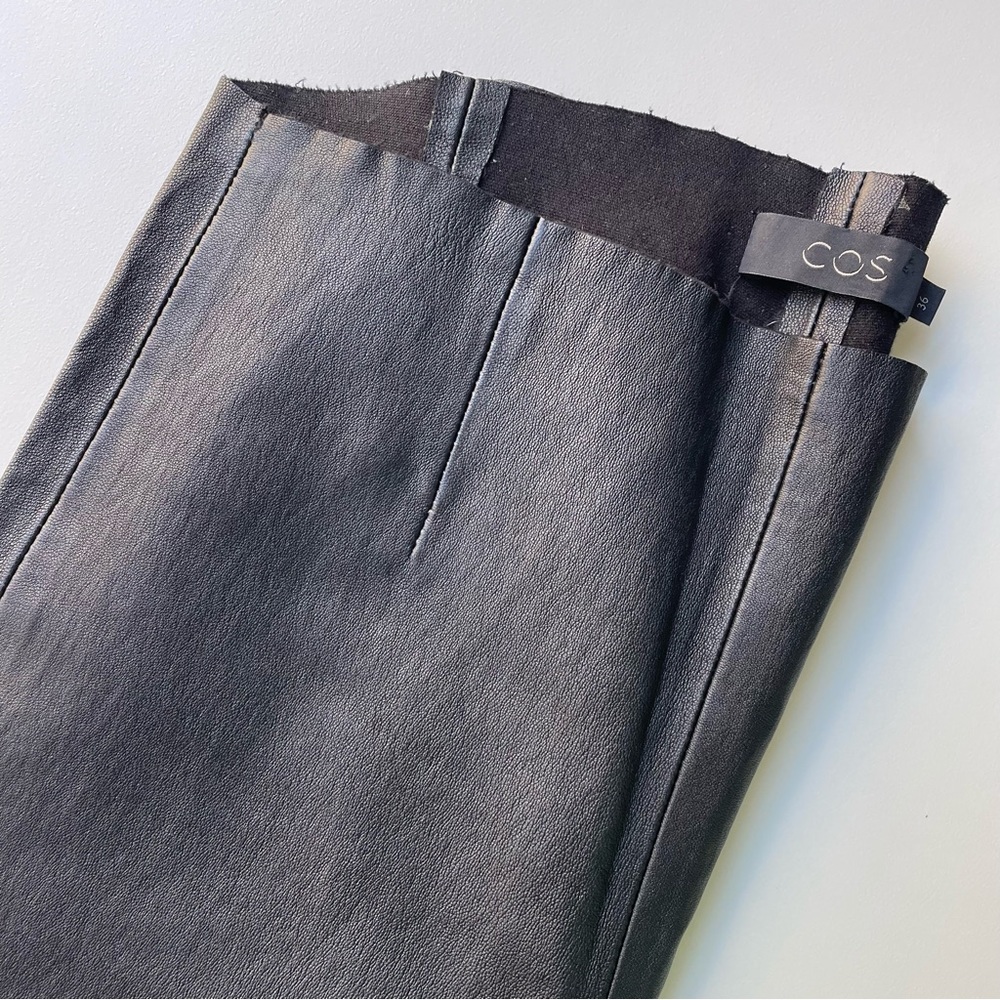 COS / Leather Leggings - Picture 4 of 14